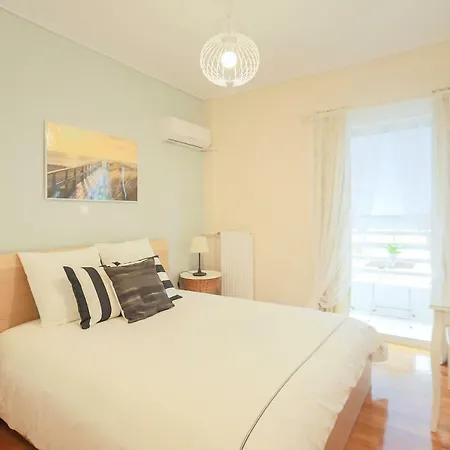 Freshly Refurbished Flat, In Koukaki Апартаменты *